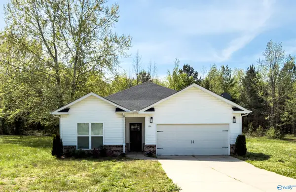 124 Randall Mullins Road, Toney, AL 35773