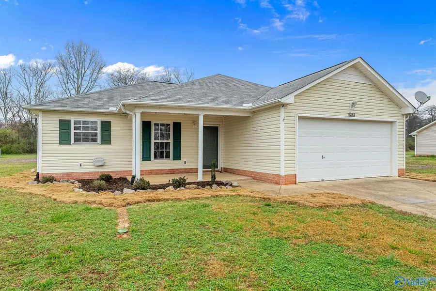 334 Earnhardt Drive, New Market, AL 35761 - #2