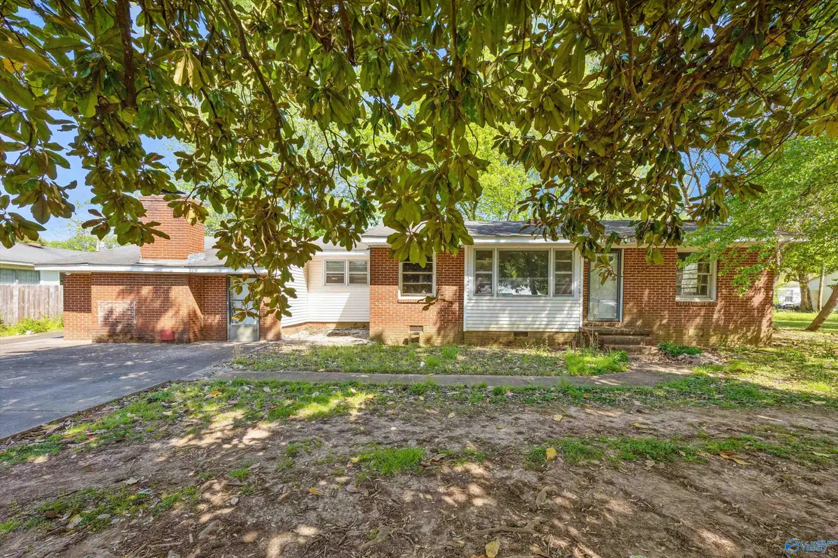 610 Horton Street, Athens, AL 35611 - #1