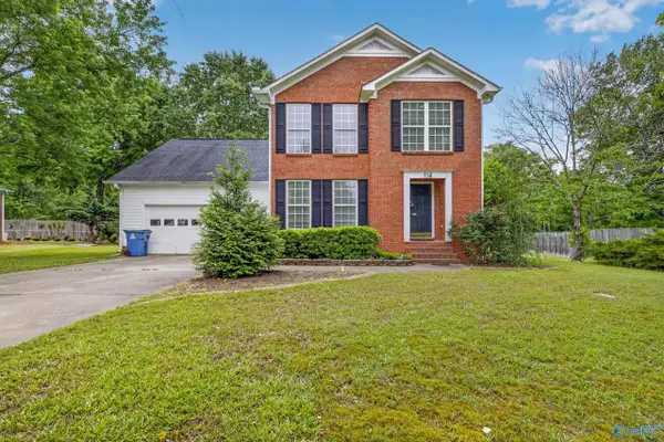 114 Royal Troon Drive, Rainbow City, AL 35906