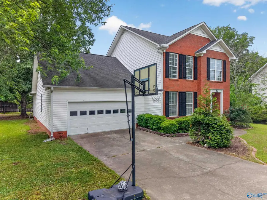 114 Royal Troon Drive, Rainbow City, AL 35906 - #2