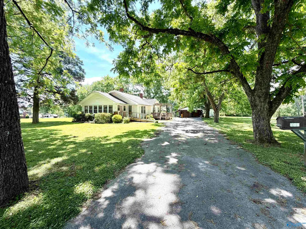 105 Rollingview Street, Gadsden, AL 35903 - #1