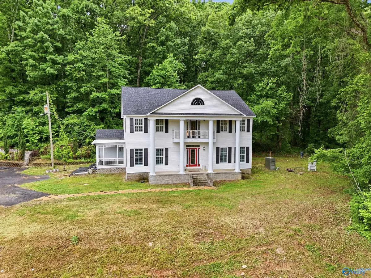 480 Mountain Oak Trail, Somerville, AL 35670 - #1