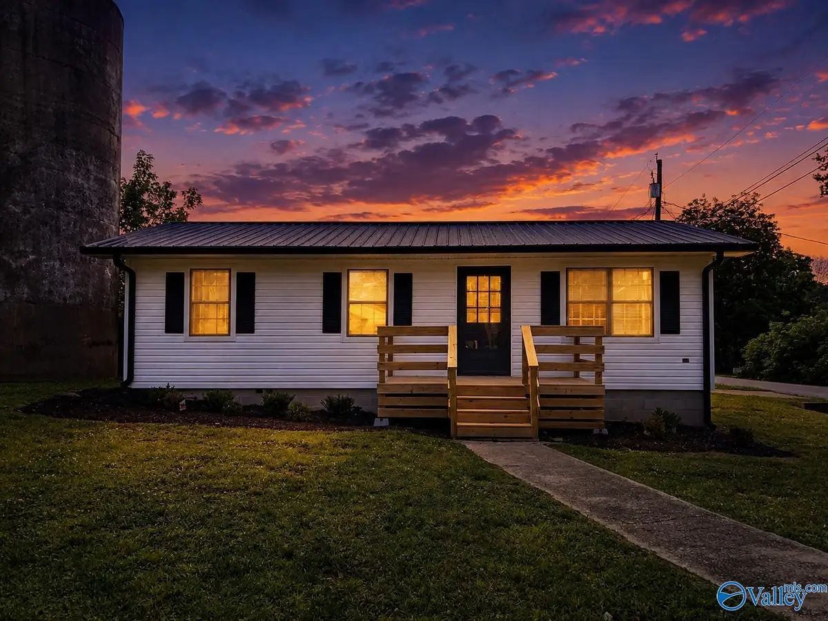 420 Rothrock Avenue Sw, Attalla, AL 35954 - #1