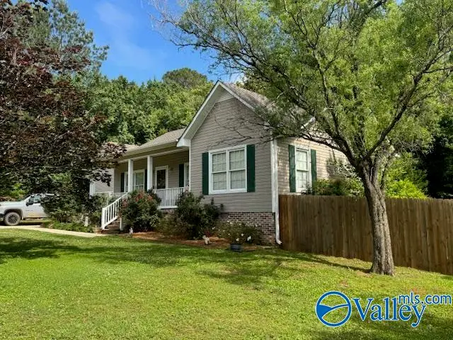 76 Woodson Lane, Scottsboro, AL 35768 - #3