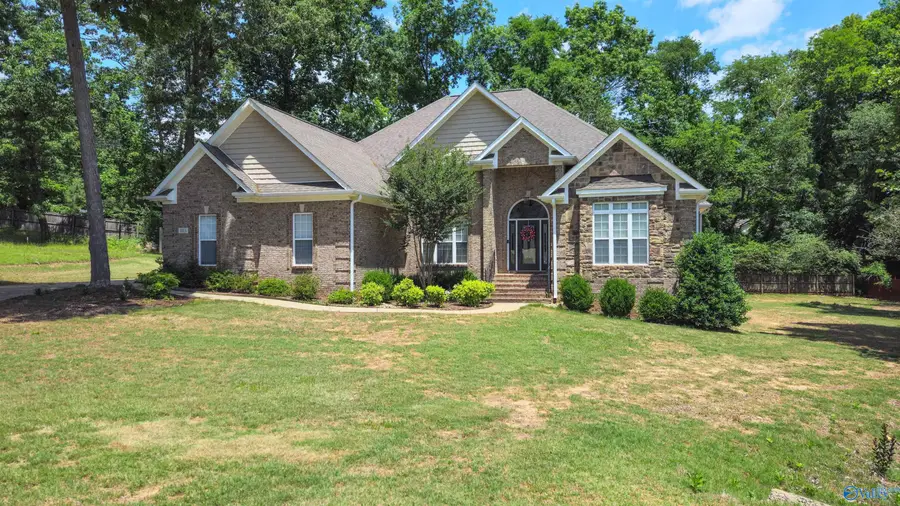 105 Karissa Pointe, Huntsville, AL 35811 - #2