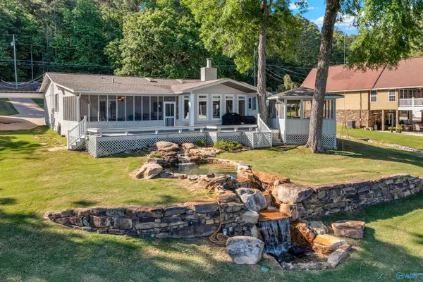 6621 Lister Ferry Road, Rainbow City, AL 35906