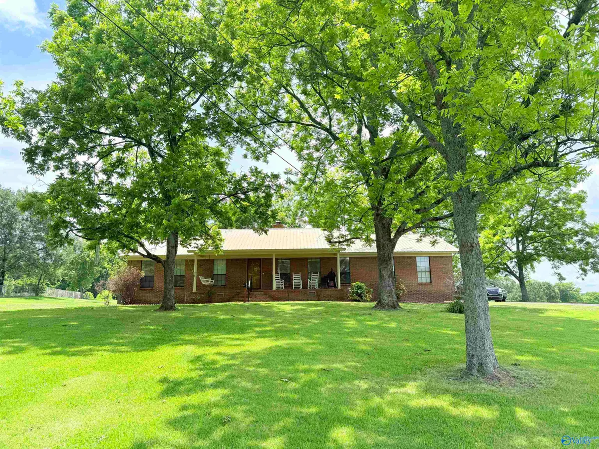 2143 Union Grove Road, Guntersville, AL 35976 - #1