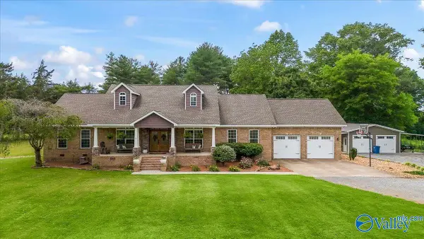 162 Allison Road, Albertville, AL 35950