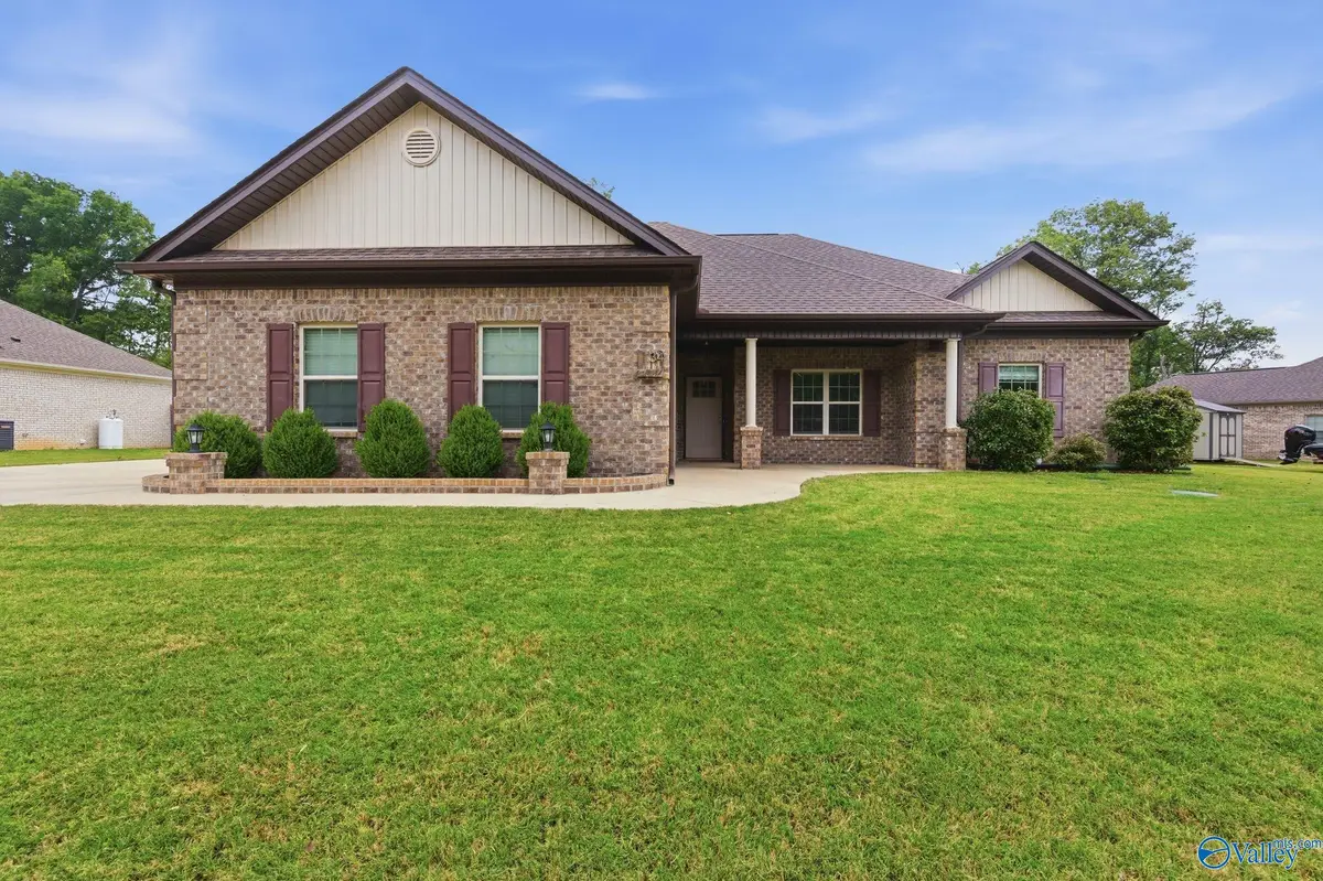 134 Lewis Vann Drive, Hazel Green, AL 35750 - #1