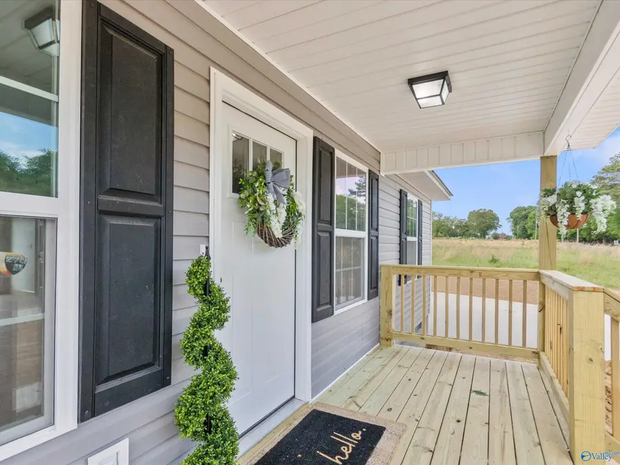 408 Cochran Avenue, Albertville, AL 35951 - #3