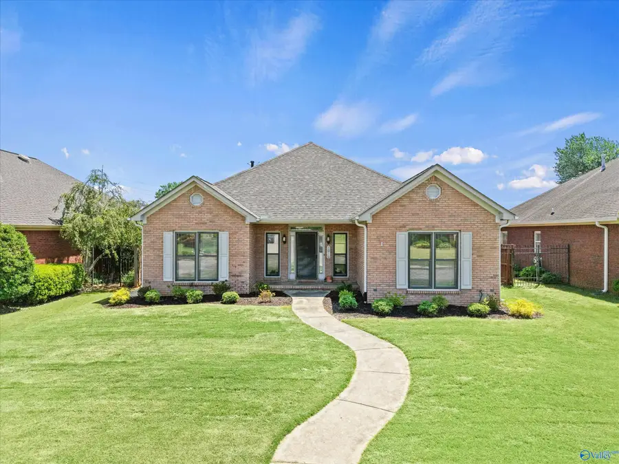 1010 Brookshire Lane Se, Decatur, AL 35601 - #2