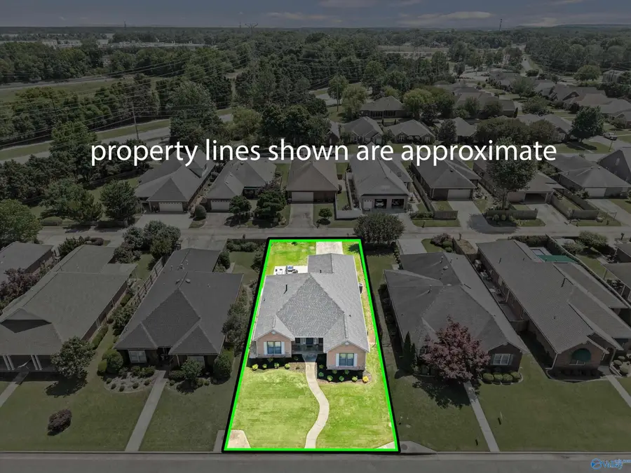 1010 Brookshire Lane Se, Decatur, AL 35601 - #3