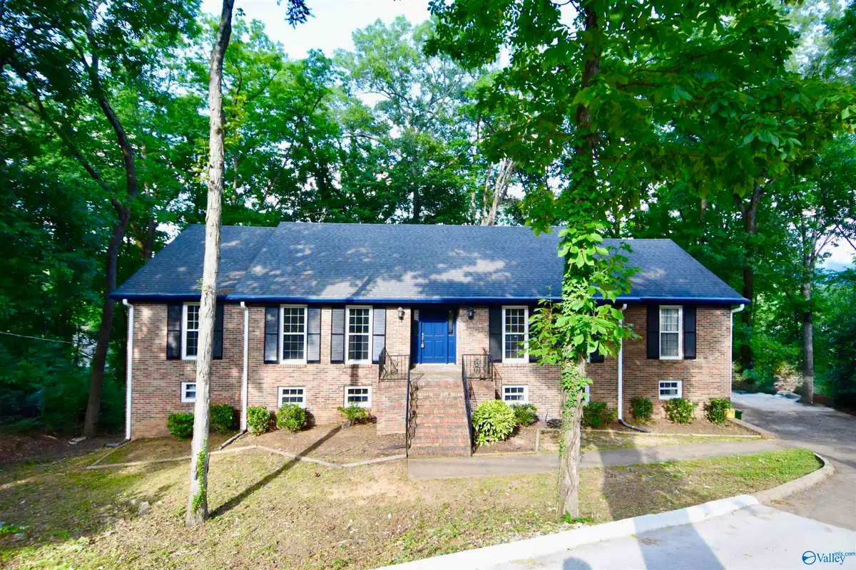 5805 Jones Valley Drive Se, Huntsville, AL 35802 - #1