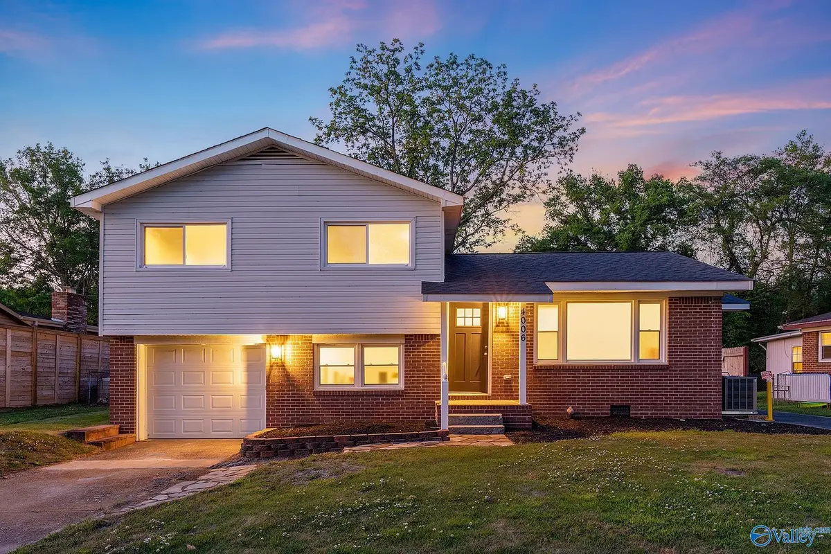 4006 Telstar Circle, Huntsville, AL 35805 - #1