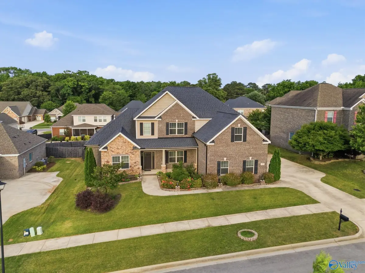 7 Greenbrier Wood, Madison, AL 35756 - #1