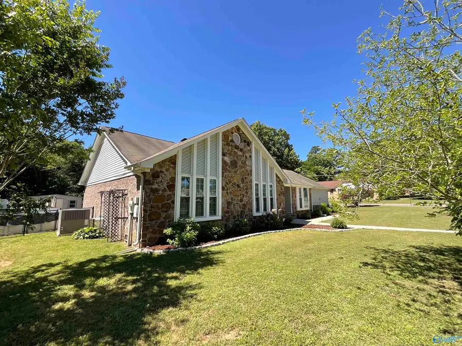 118 Emerald Drive, Harvest, AL 35749 - #3