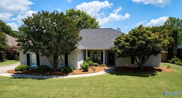 2836 Willowick Trail Se, Owens Cross Roads, AL 35763