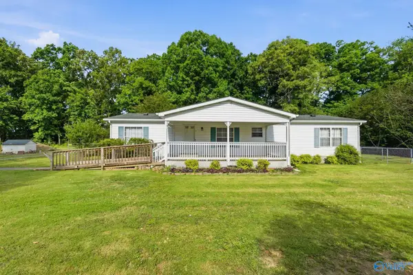 17511 Parker Road, Athens, AL 35611