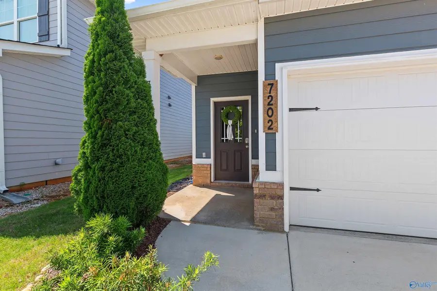 7202 Chatfield Way Nw, Huntsville, AL 35806 - #3