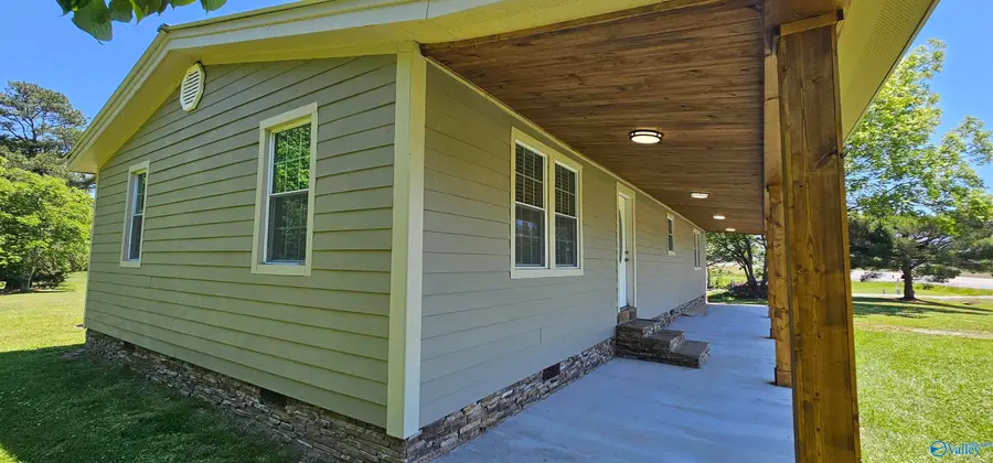 3172 Alabama Highway 40, Dutton, AL 35744 - #2
