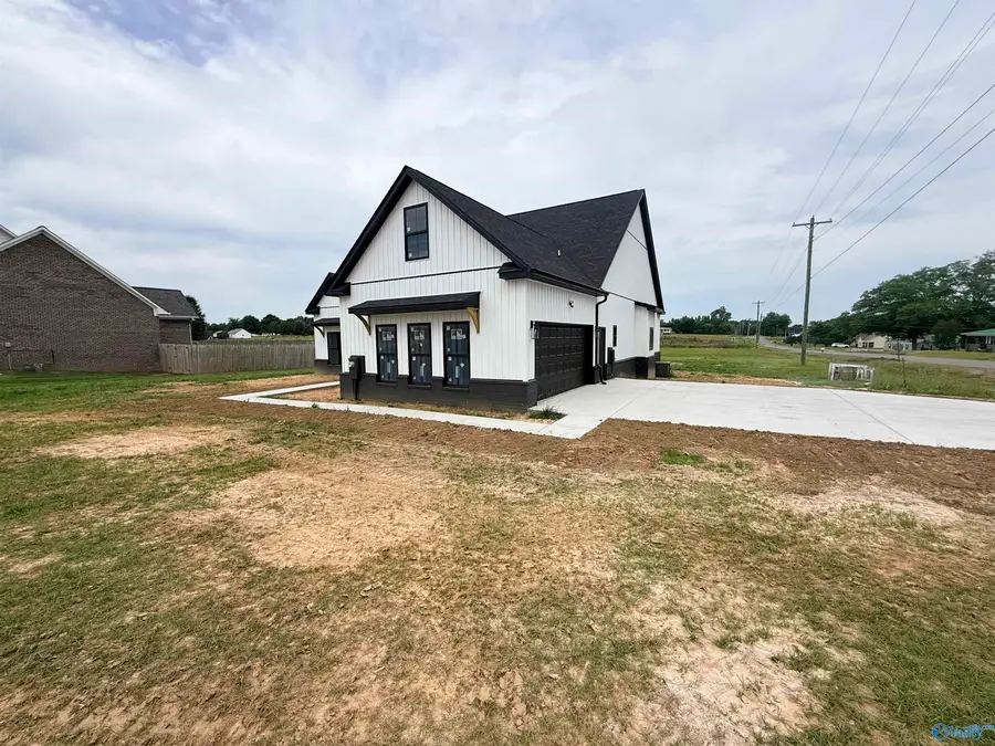 248 Old Vaughn Bridge Road, Hartselle, AL 35640 - #2