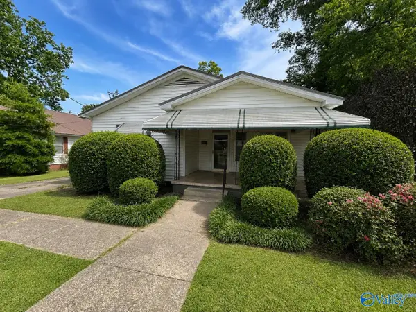 35 W Wilkinson Avenue, Gadsden, AL 35904