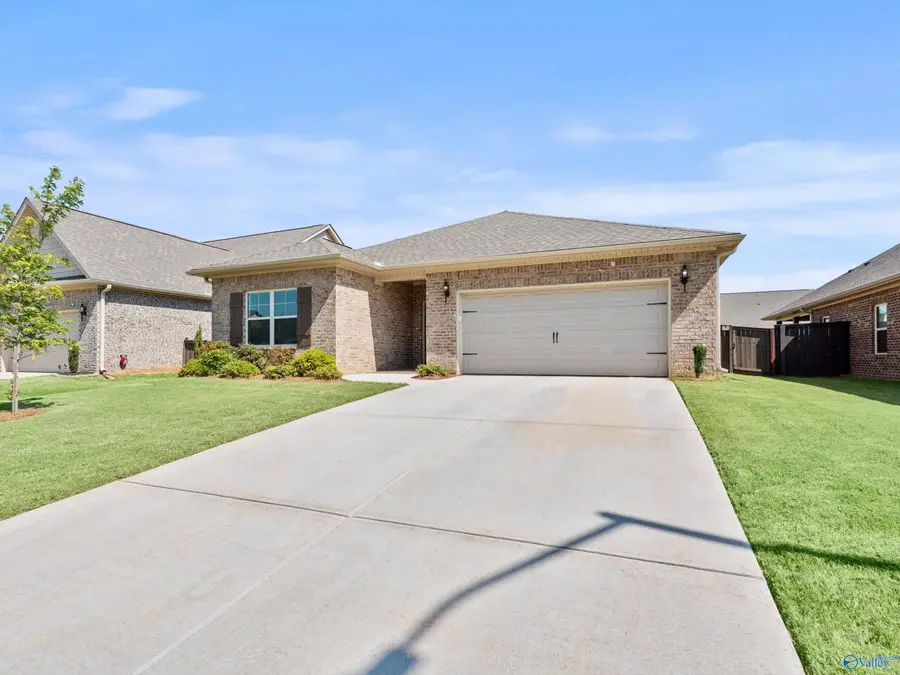 315 Valion Street, Meridianville, AL 35759 - #3