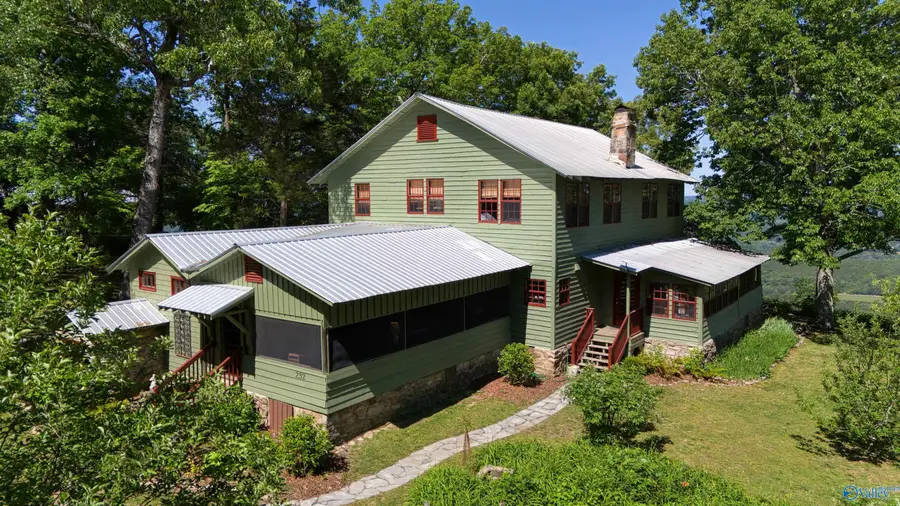 232 S South Cool Street, Mentone, AL 35984 - #2