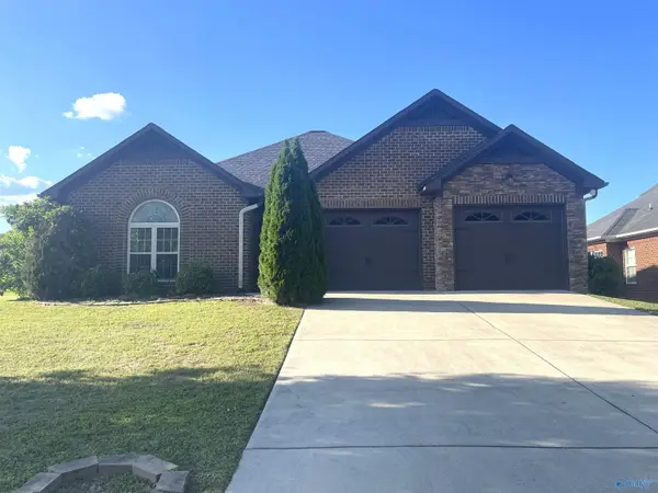 169 Glen Oaks Circle, Glencoe, AL 35905