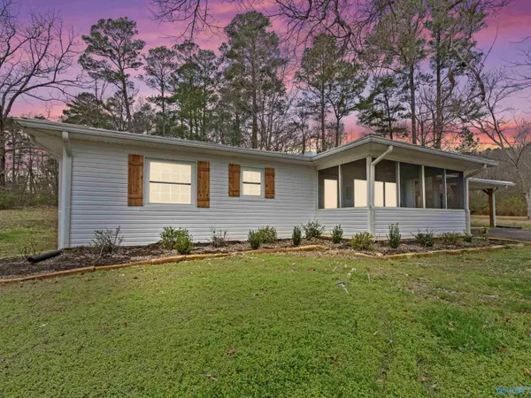2111 Bakers Chapel Road, Guntersville, AL 35976