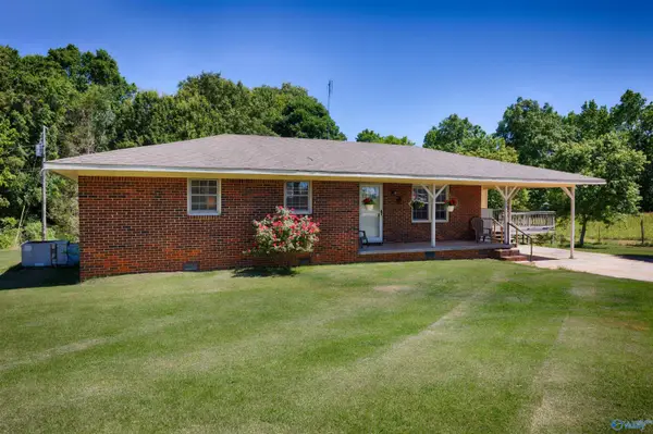 412 County Road 543, Rogersville, AL 35652