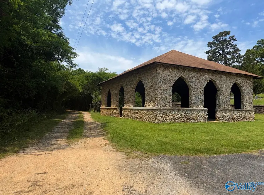 675 County Road 107, Gaylesville, AL 35973 - #2