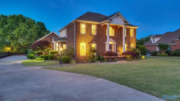 281 River Cove Road, Huntsville, AL 35811