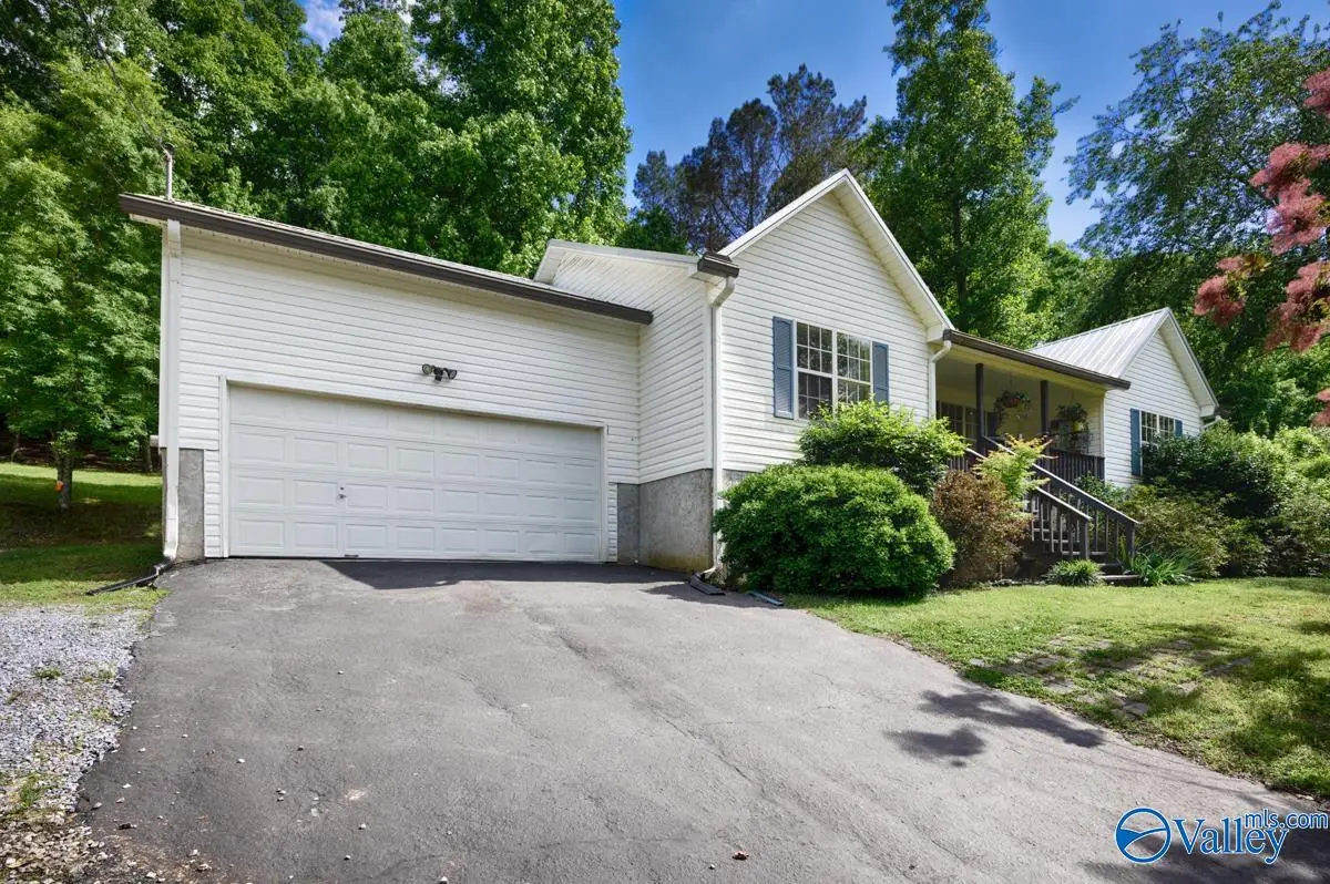 4688 Hide-a-way Drive, Guntersville, AL 35796 - #1