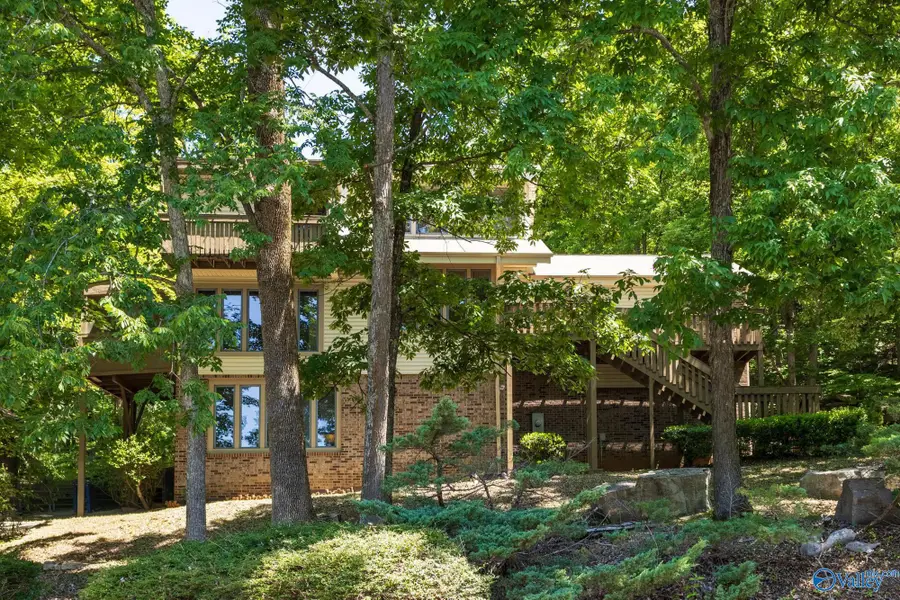 1425 Chandler Road Se, Huntsville, AL 35801 - #3