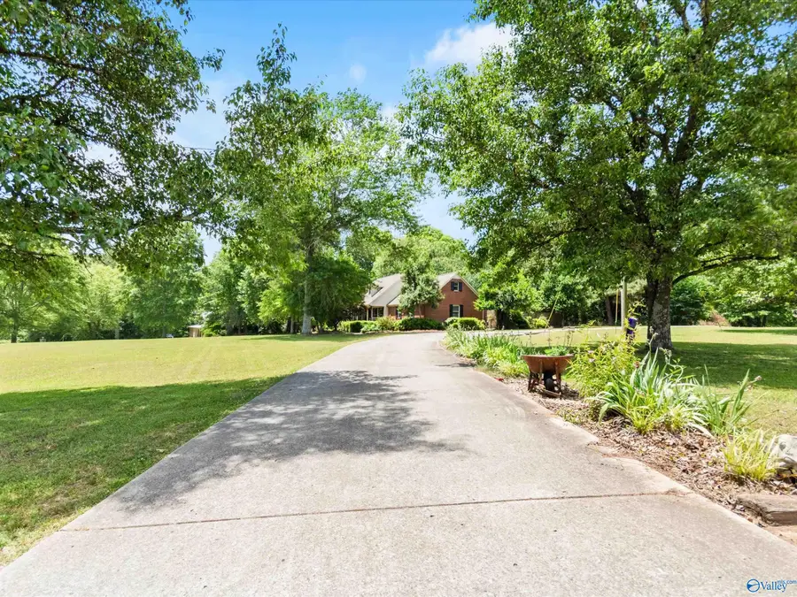 1347 Happy Hill Cut Off Road, Boaz, AL 35956 - #3