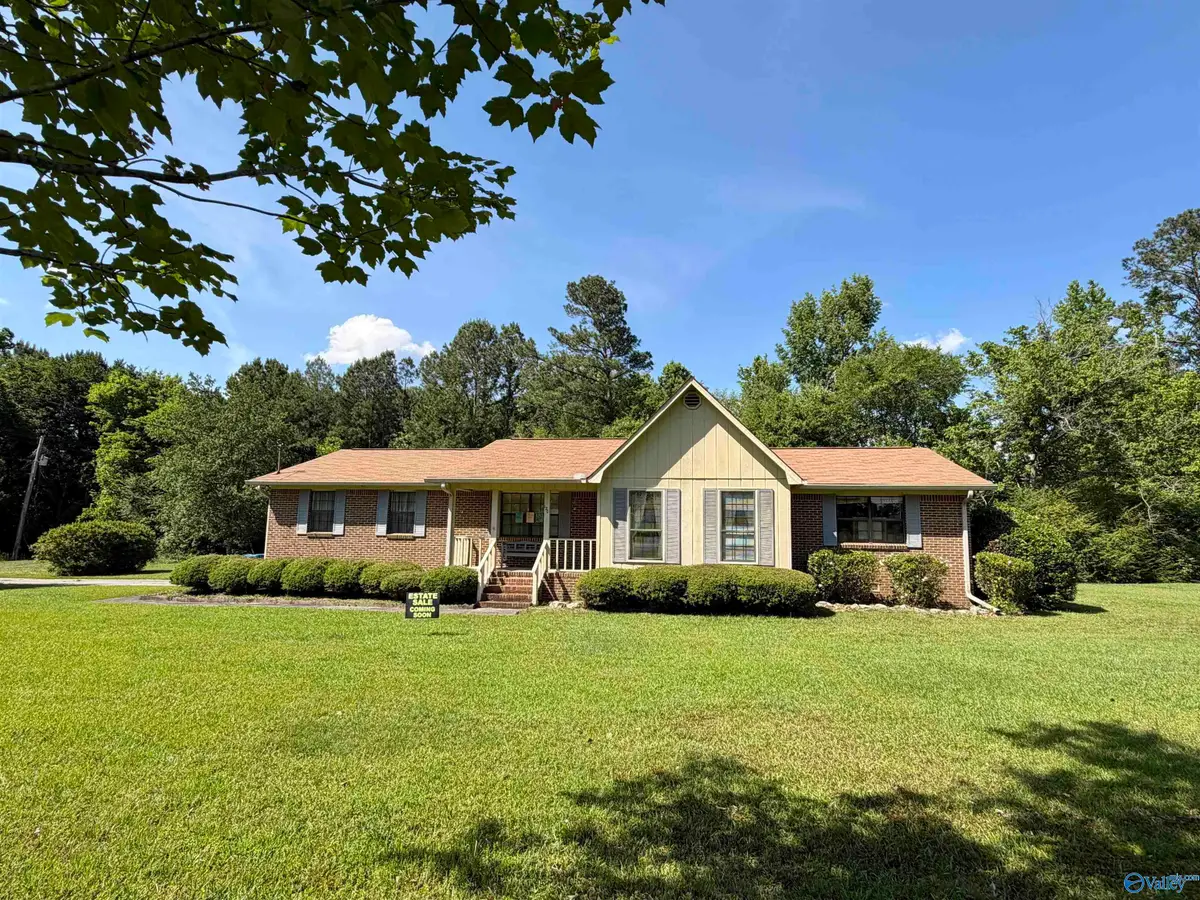 120 S Lake Drive, Rainbow City, AL 35906 - #1