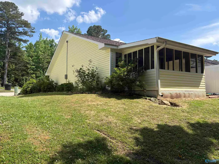 1096 Bob Jones Road, Scottsboro, AL 35769 - #2