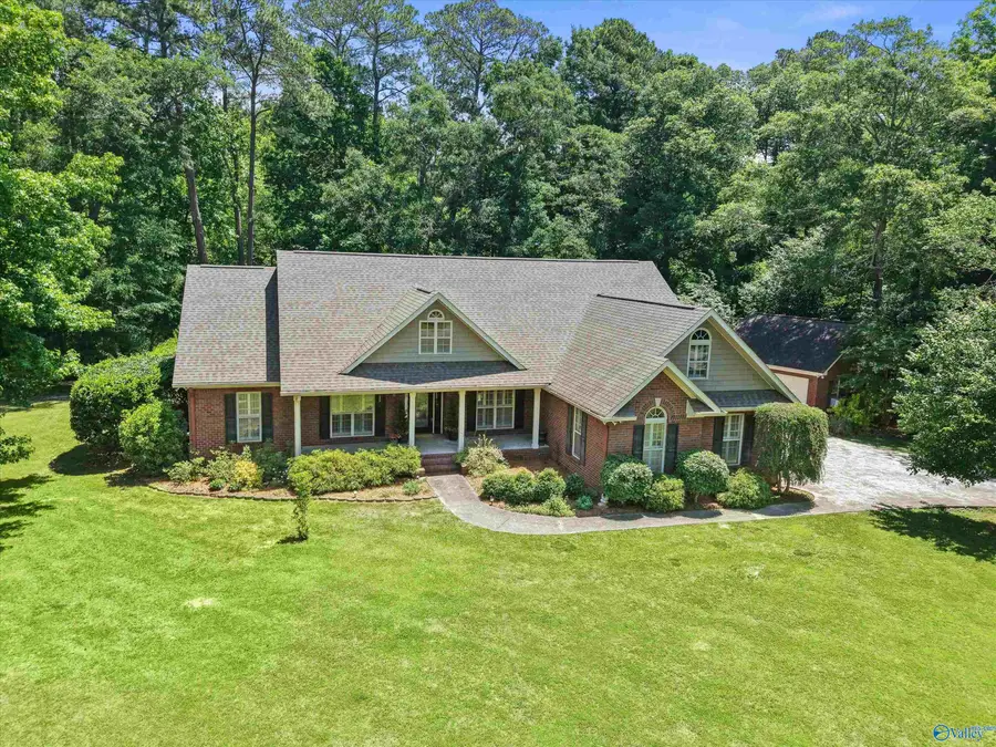 111 Smith Lane, Boaz, AL 35956 - #2
