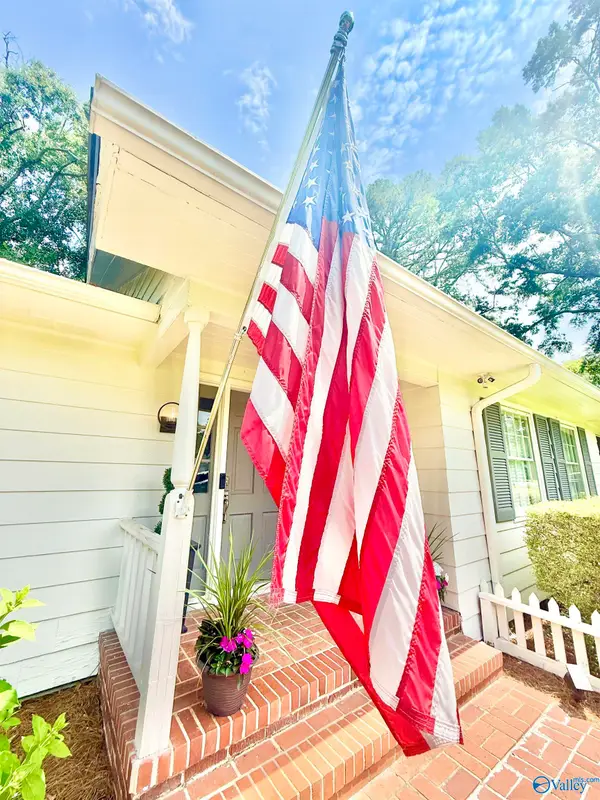 1802 Stratford Road, Decatur, AL 35601