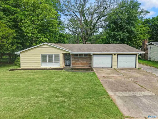 908 Speake Road Nw, Huntsville, AL 35816