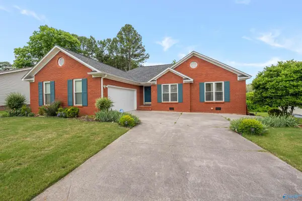 725 Mountain Gap Road Se, Huntsville, AL 35803