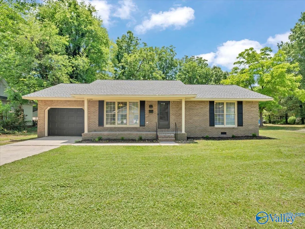 404 Rock Street Se, Hartselle, AL 35640 - #1