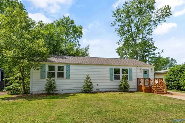 1810 NE Polk Drive, Huntsville, AL 35811