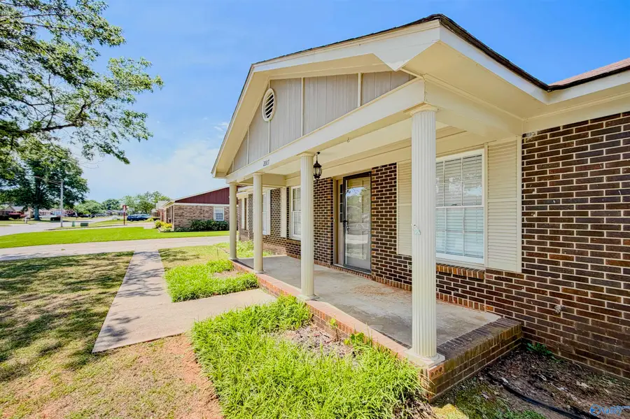 2007 Jefferson Avenue Sw, Decatur, AL 35603 - #3