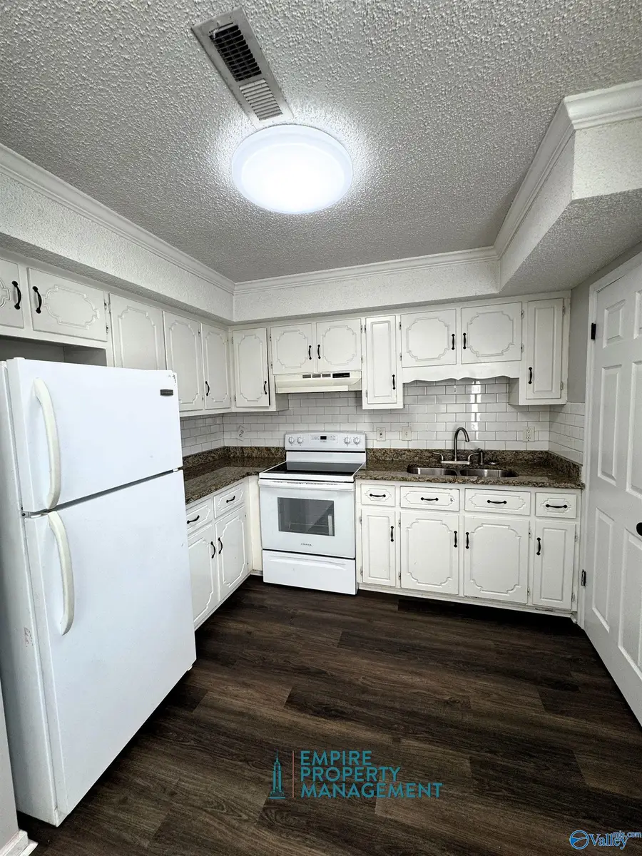1310 Halsey Avenue Ne, Huntsville, AL 35801 - #2