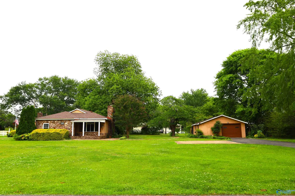590 W 2nd Avenue W, Grant, AL 35747 - #1