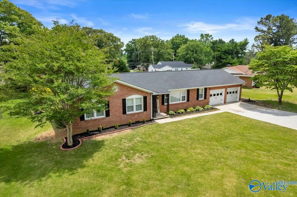 306 Buckeye Street, Athens, AL 35611 - #1