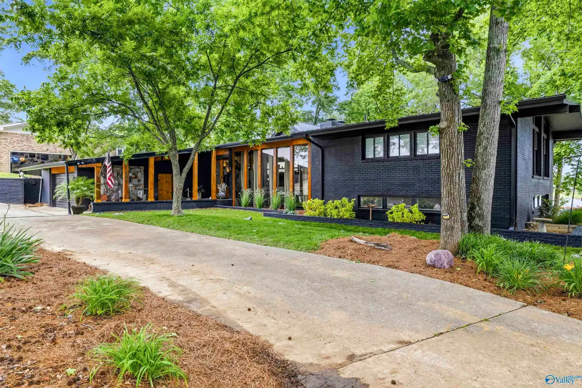 2075 Big Nose Drive, Centre, AL 35960 - #1
